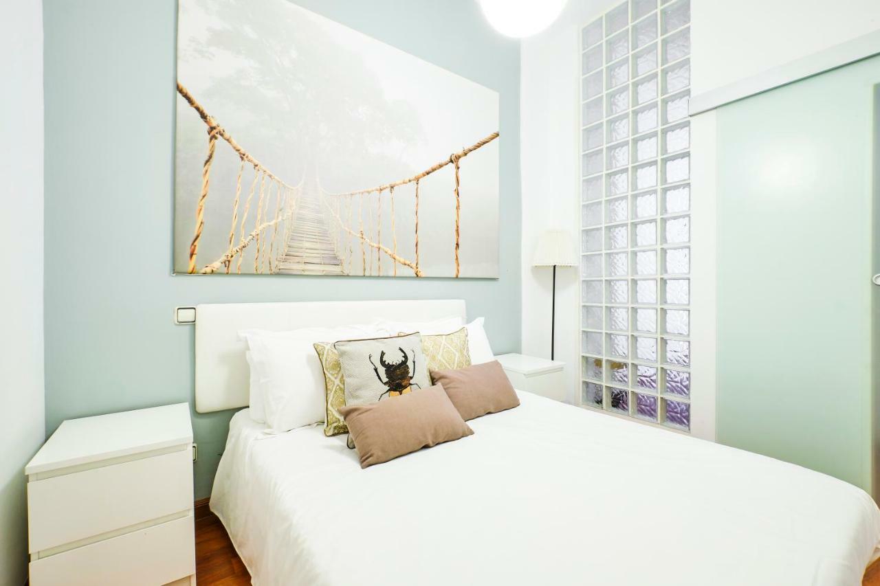 Puerta Del Sol Boutique Apartment Мадрид Екстериор снимка